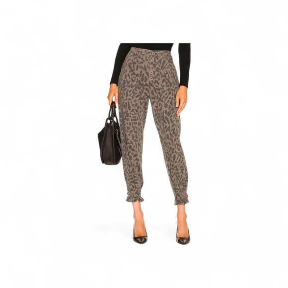 Pistola Tammy High Rise Trouser in Jagged Leopard - Picture 2 of 10